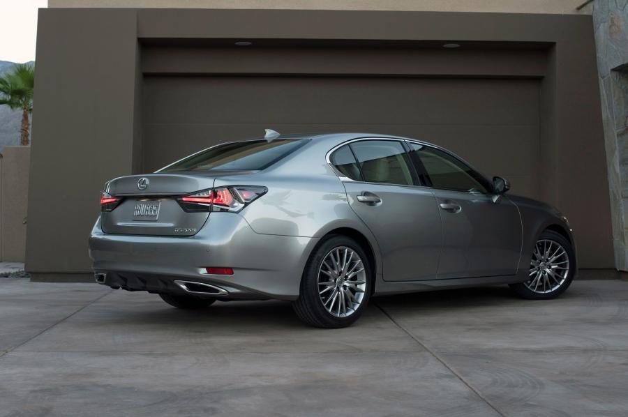  Lexus GS200t 2016 года  (фото 7 из 20)